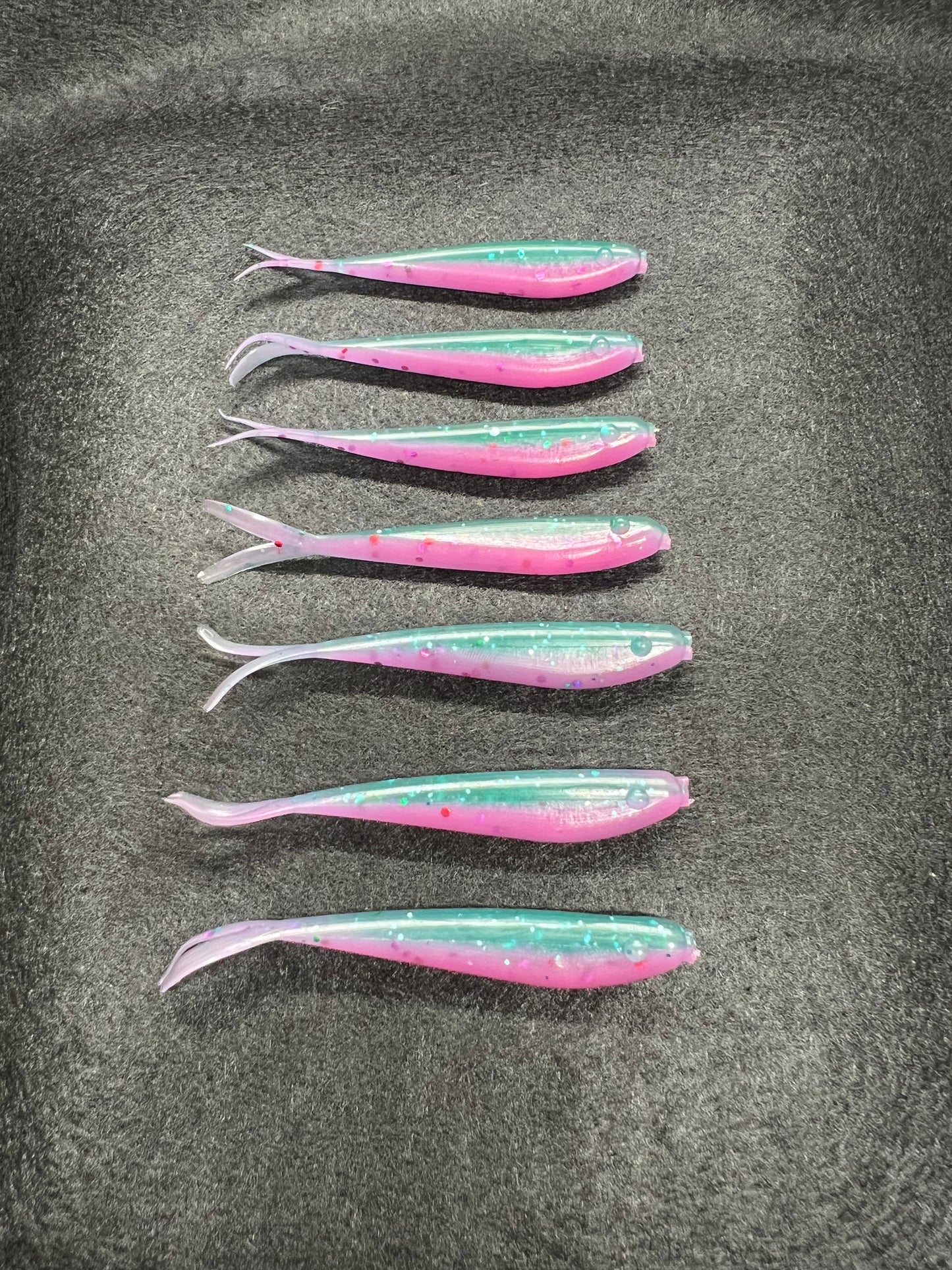 Pink Belly & Blue Top Gametight Minnow – 2”